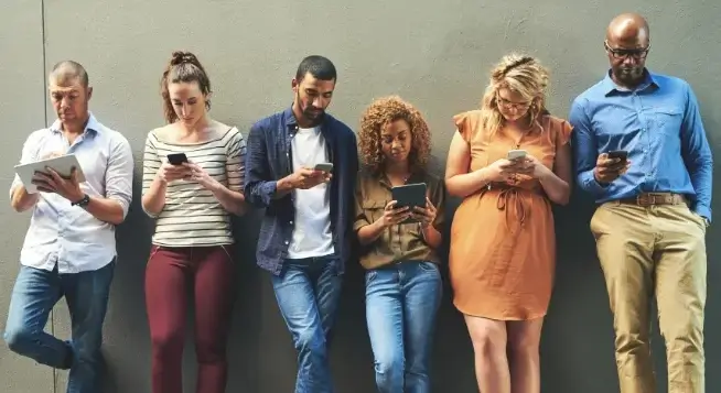 Why To Choose Whoop Mobile